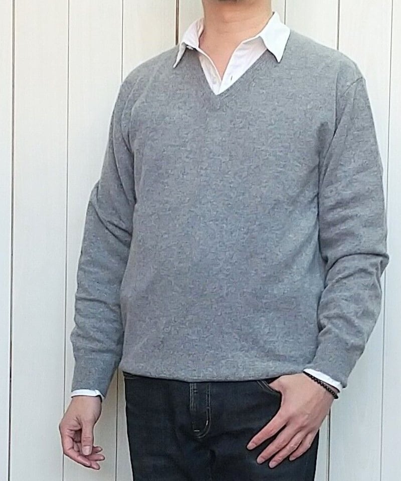 カシミヤ100％ Vネックセーター 2色 | H・L オンラインショップ