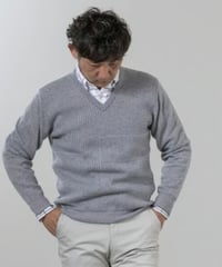 【カシミヤ100％】　12ゲージ　パッチワーク　ダブルジャガード織り　Vネックセーター　3色