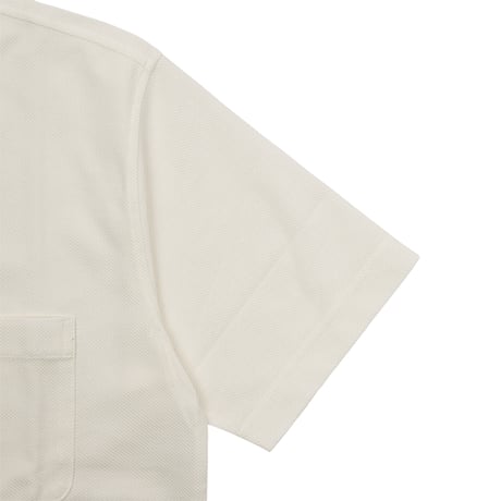 【日本製・心地よい肌触り】アルビニ鹿の子 犬ワンポイントTシャツ｜上質素材で愉しむ大人の遊び心