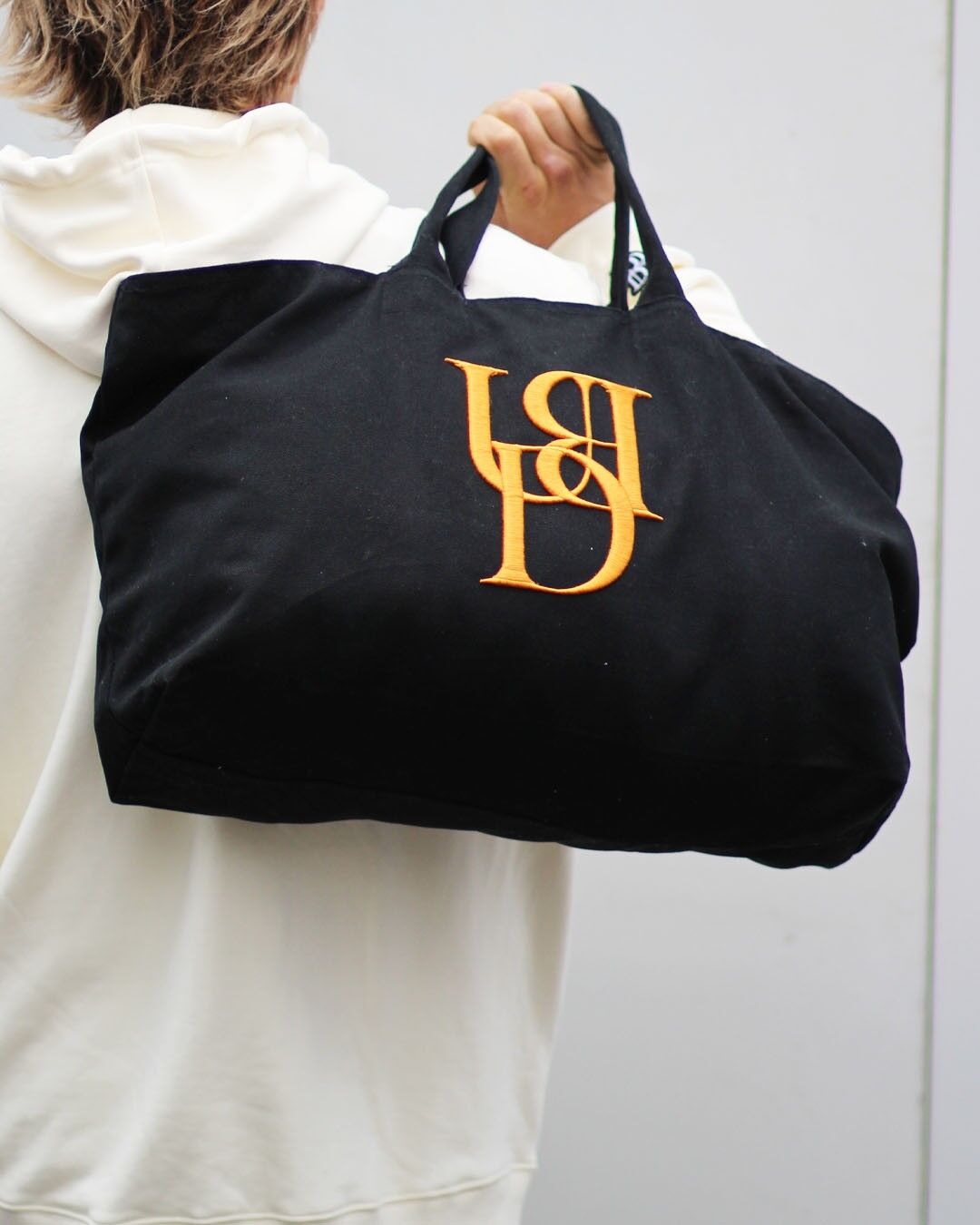 U/B 3D Embro Tote Bag | UBRND.