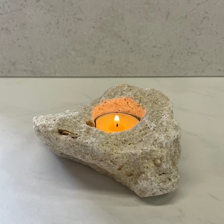 琉球石灰岩のキャンドルホルダー