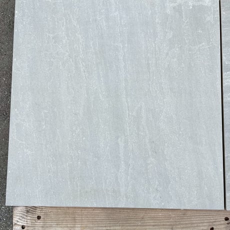 ポーセラン磁器タイル(グレー)　600角2枚セット