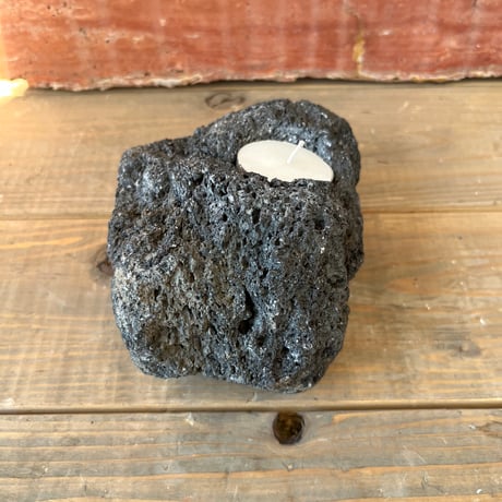 阿蘇熔岩石のキャンドルホルダーk-1