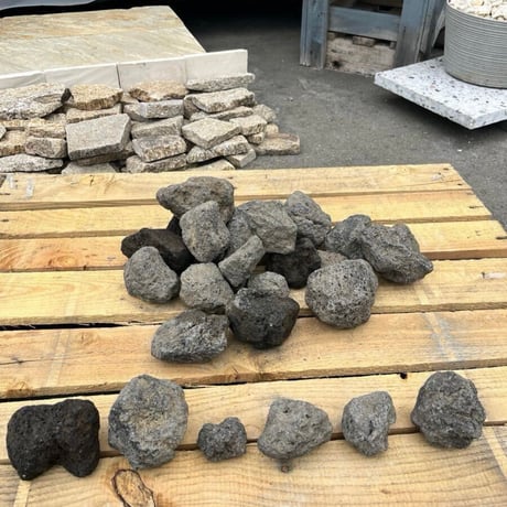 CATEGORY 溶岩石 | crest.opj