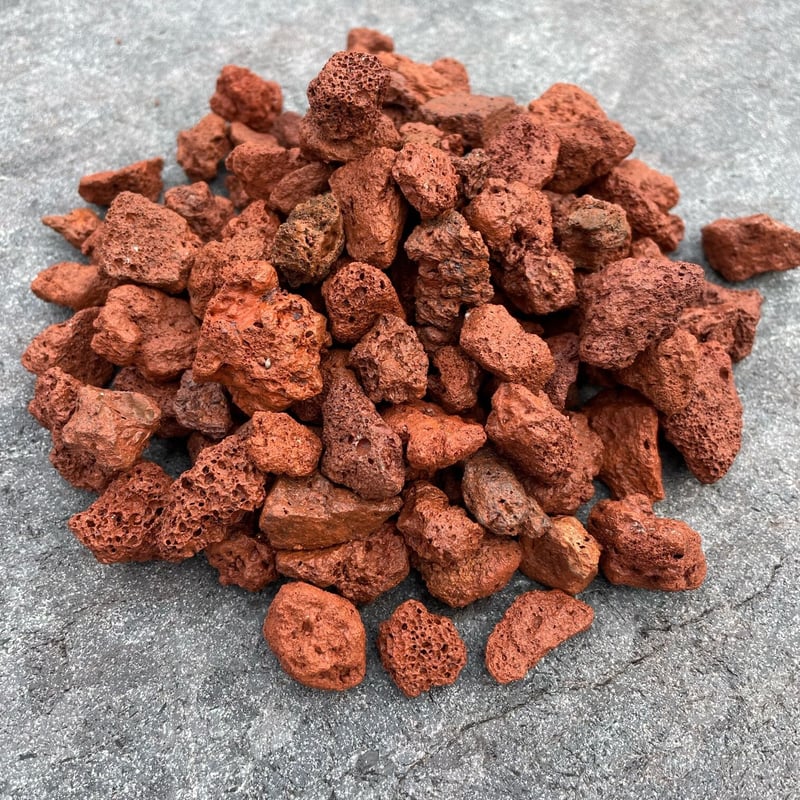 溶岩砂利 赤 10-20mm 10kg入り | crest.opj