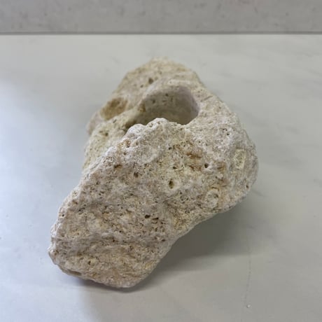 琉球石灰岩のキャンドルホルダー