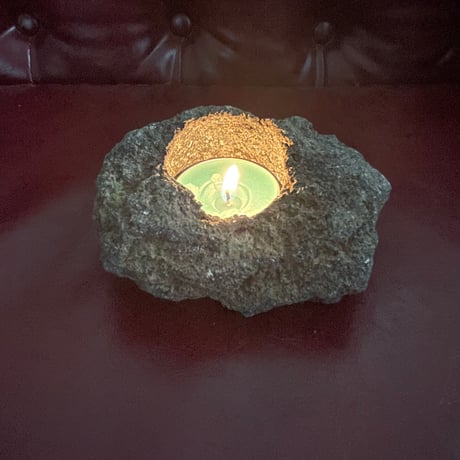 阿蘇溶岩石キャンドルホルダー 浄化！デトックス！　D-4