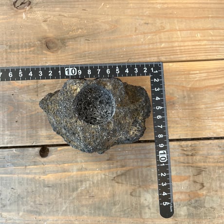 阿蘇熔岩石のキャンドルホルダーK-3