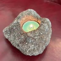 阿蘇溶岩石キャンドルホルダー　浄化！デトックス！　D-3