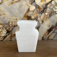 スイスホワイトmarble花器