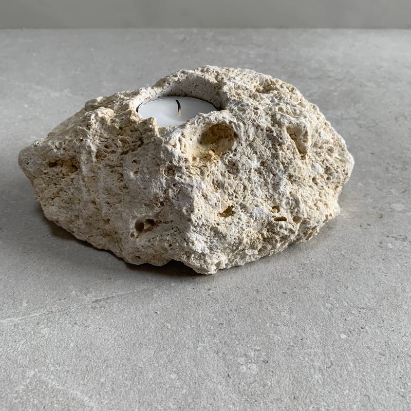 琉球石灰岩のキャンドルホルダー | crest.opj