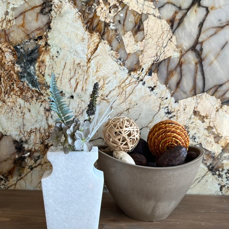 スイスホワイトmarble花器