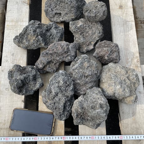 阿蘇山溶岩石　小18kgセット