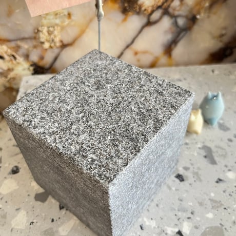 cube stone ましかくな石　インテリア
