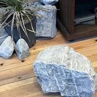 アッシュ系　石　イス　観葉植物置　植木鉢置　店舗ディスプレイ