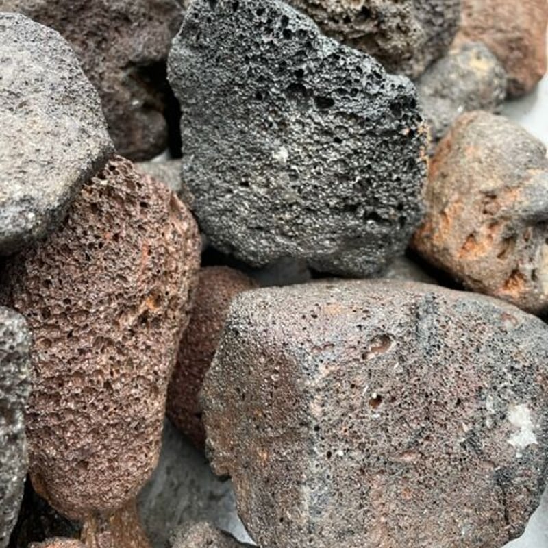 溶岩石 黒 90-120mm 10kg入り | crest.opj