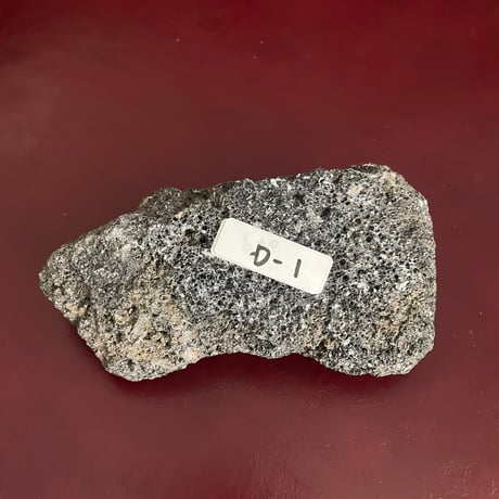 阿蘇溶岩石キャンドルホルダー　D-1
