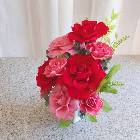 新築祝い、開店祝い、開業祝い、結婚祝い！プリザーブドフラワーアレンジメント【bell薔薇】
