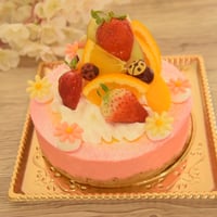 ひよこケーキ | 西洋旬菓子 ティアラ