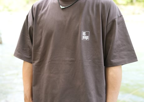 us.plays BOX LOGO short sleeve shirt (charcoal)
