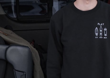 🎮PLAY  Sweat shirt (Black)🏂