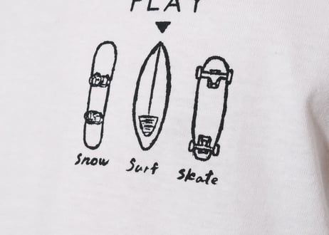 PLAY Logo (Surf) Short sleeve shirt (White)