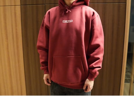 ⛄️The snow is falling steadily hoodie (Burgundy)❄️