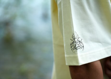 us.plays BOX LOGO short sleeve shirt (beige)