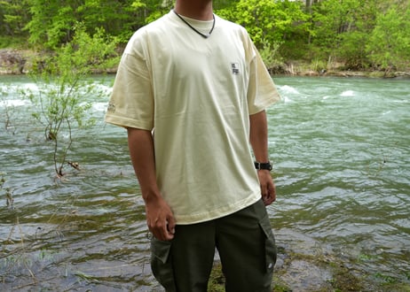 us.plays BOX LOGO short sleeve shirt (beige)