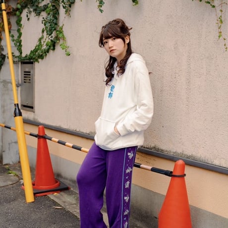 乾杯2023パーカー（OFFWHITE)
