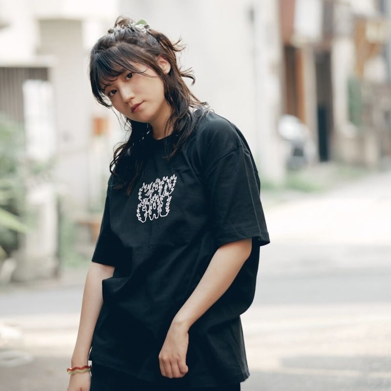 酒村ゆっけ、　酒ずっきゅん Tシャツ（BLACK）