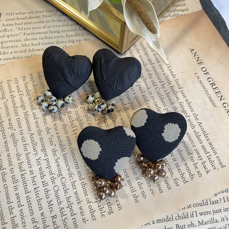 ハートピアス/イヤリング♡ブラック/ドット♡大人かわいい
