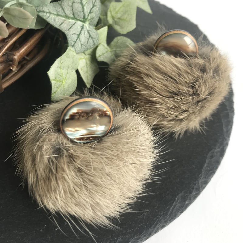 大ぶりファーピアス/イヤリング♡2wayピアス/イヤリング♡ラテカラーで