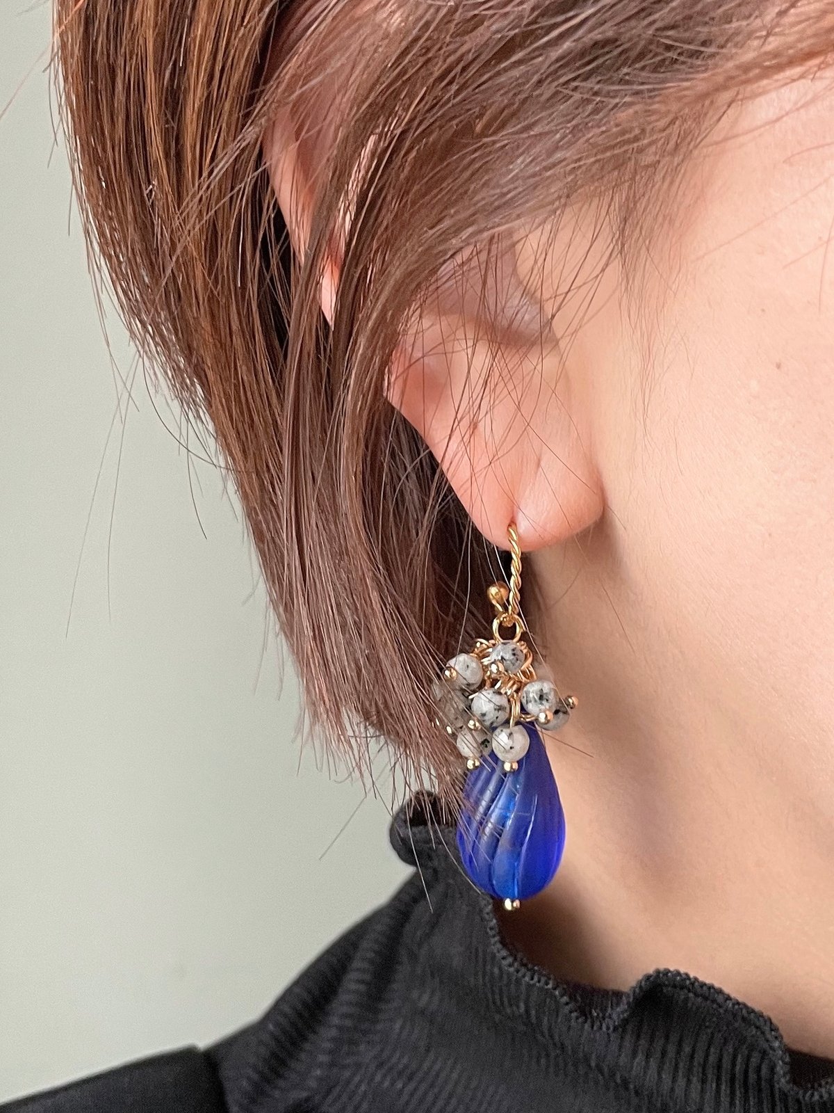 吸い込まれるような青✧*｡美しくて目が離せない♡フープピアス | ra 