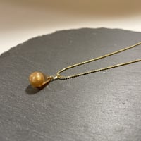 一粒ネックレス♡パールを閉じ込めたしずくチャーム♡ネックレス(beige)