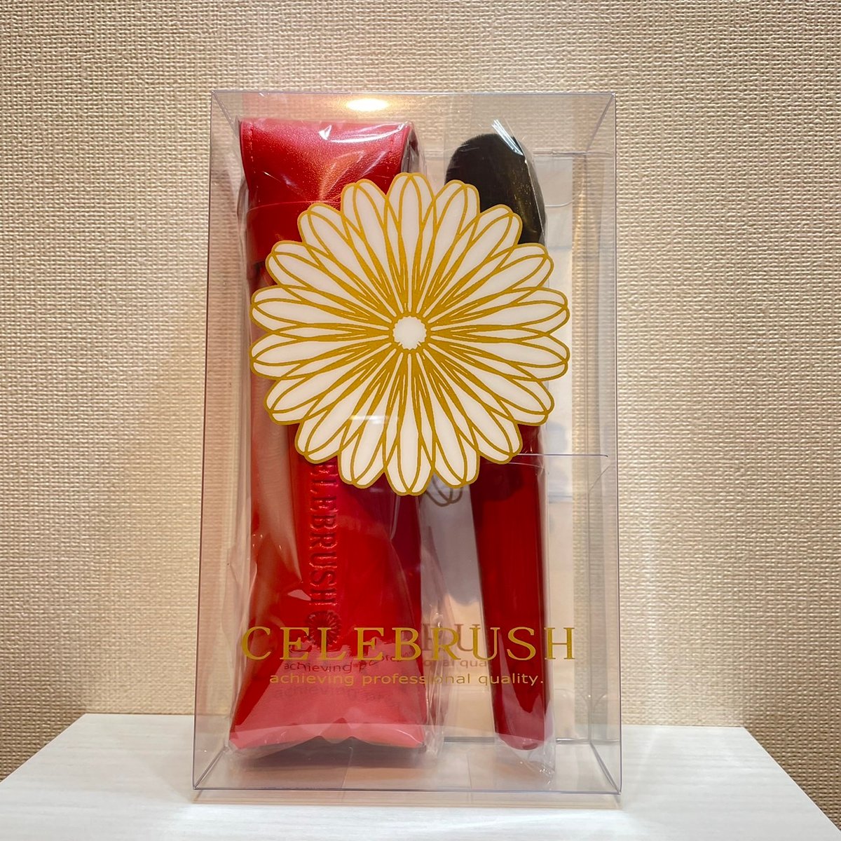 CELEBRUSH セレブラシ | UNO-ichikara BEAUTY STORE