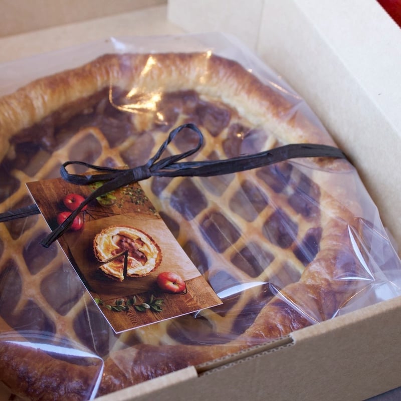 オールドスクールアップルパイ 昔ながらの酸味の効いたアップルパイ