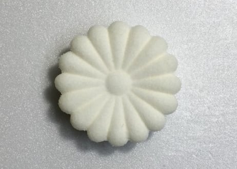 十六菊（アン入りMサイズ）
