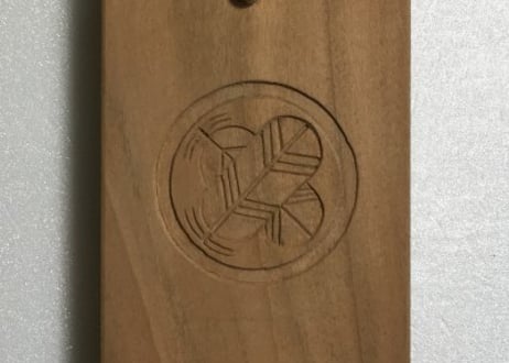 丸に違い鷹の羽（アン入りSSサイズ）
