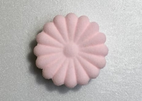 十六菊（アン入りMサイズ）