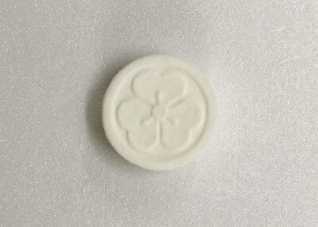 丸に片喰（アン入りSSサイズ）