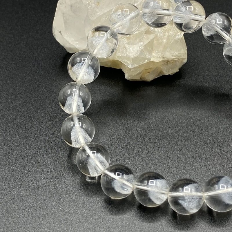 高品質！スーパーファントムクォーツAAAA【約10mm玉/内径：約16cm 