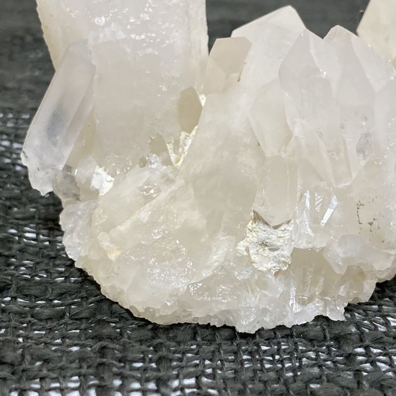 お値打ち　高品質　ブラジル産　水晶クラスター　透明度あり 楽天市場】◇プレミアムグレード◇ 水晶 クラスター 原石