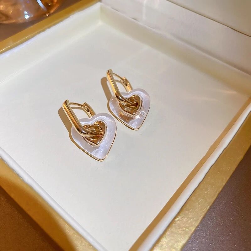 【幸運の数字5♡ポップ】CHANEL ハートピアス no.5【ピアス】 | Coeur
