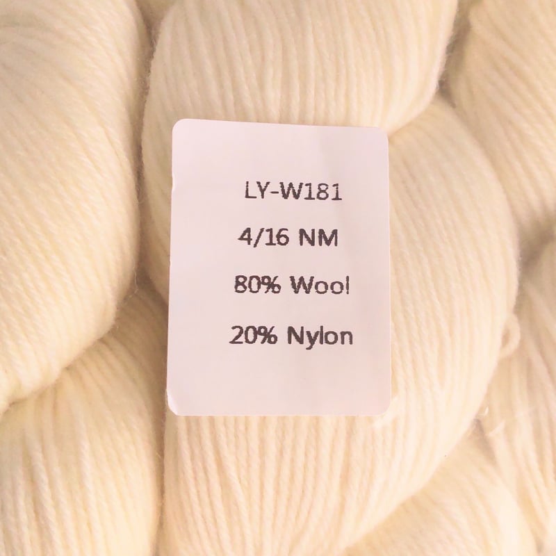 Loyalyarns 染色用毛糸 4ply ウール80% ナイロン20% W181番 | 編み