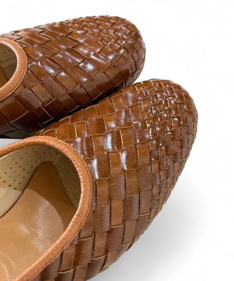 Post Production / FACE Sandals -Mesh Hand dyed cow-