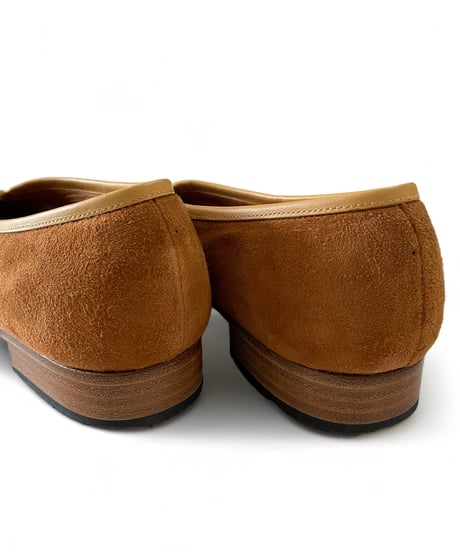 Post Production / Tear Pumps -Lamb Suede-