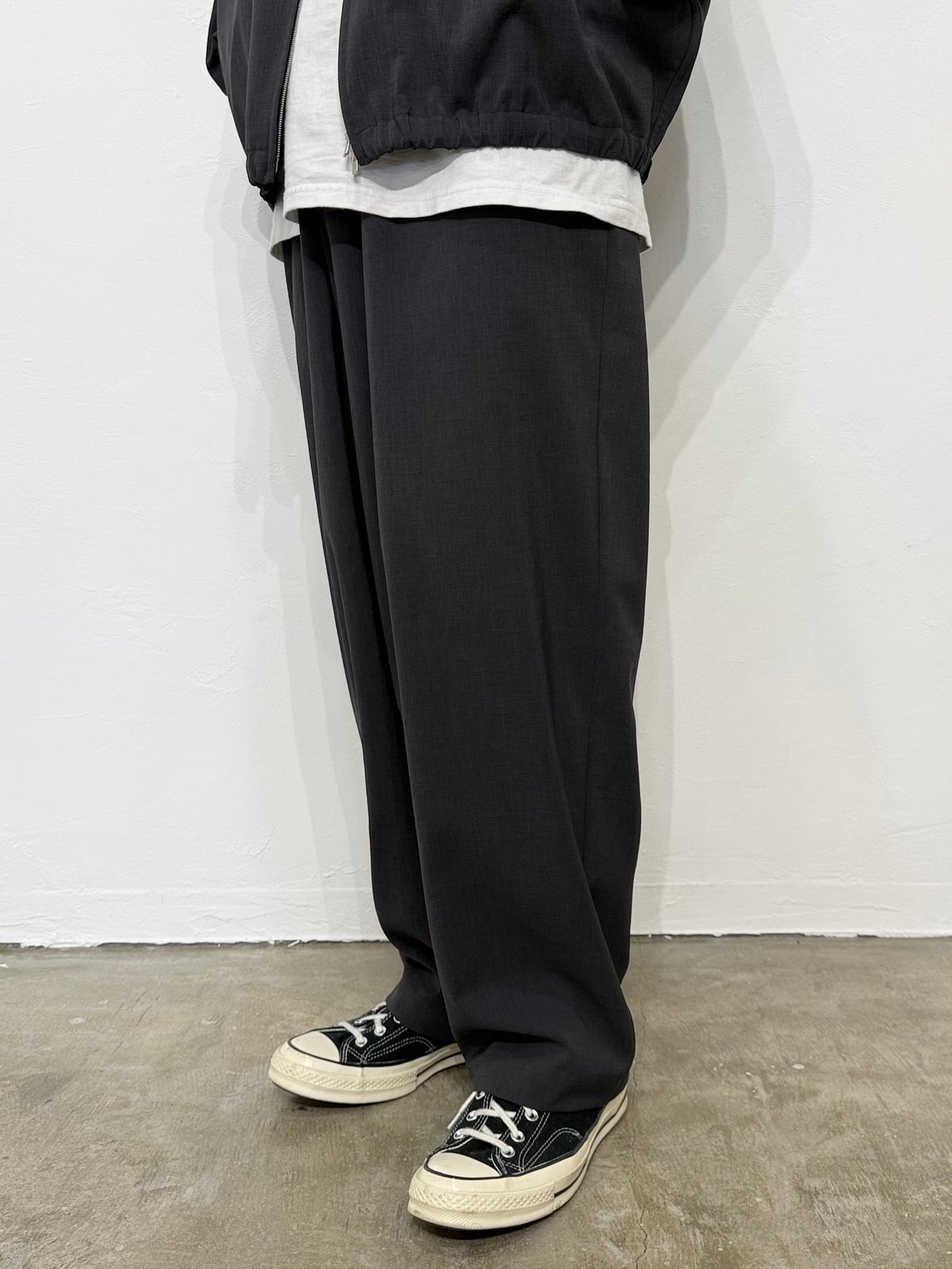 26SS YOKO SAKAMOTO ヨーコ サカモト スラックス 26SS】 YOKO SAKAMOTO / RELAX EASY PANTS -CHARCO