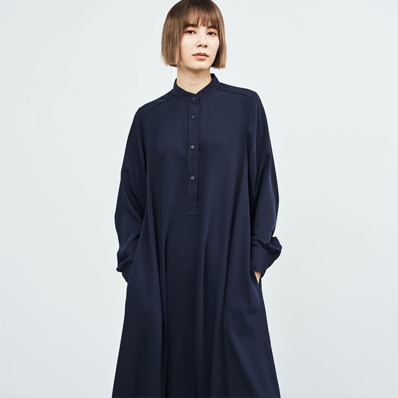 グラフペーパー Satin Band Collar Dress