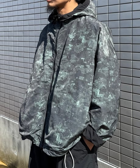 【26SS】 TENHALF / REVERSIBLE MOUNTAIN PARKER -BLACK-